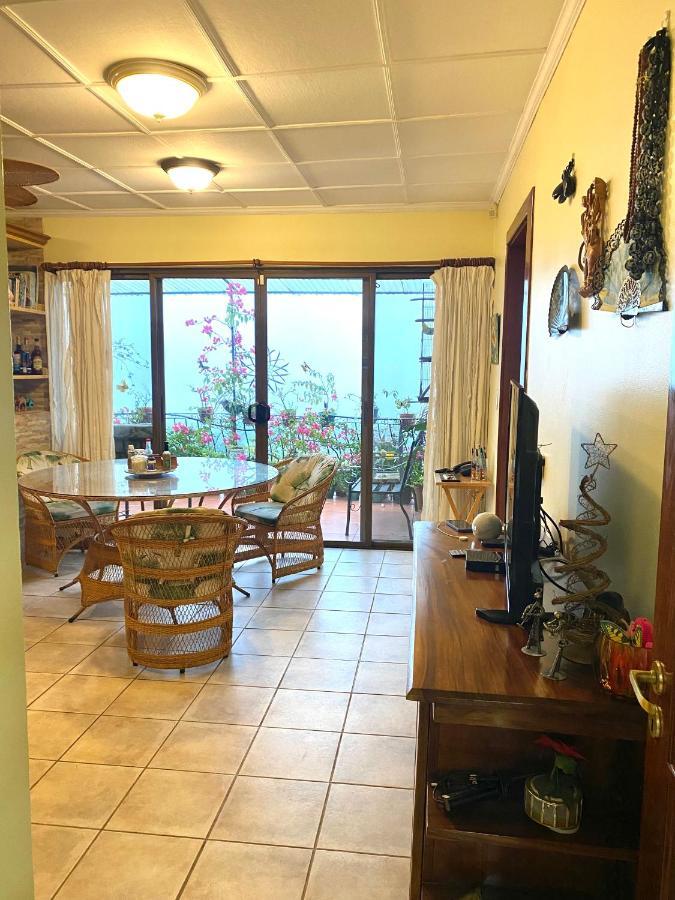 Vista Bella Rooms Escazú Eksteriør billede