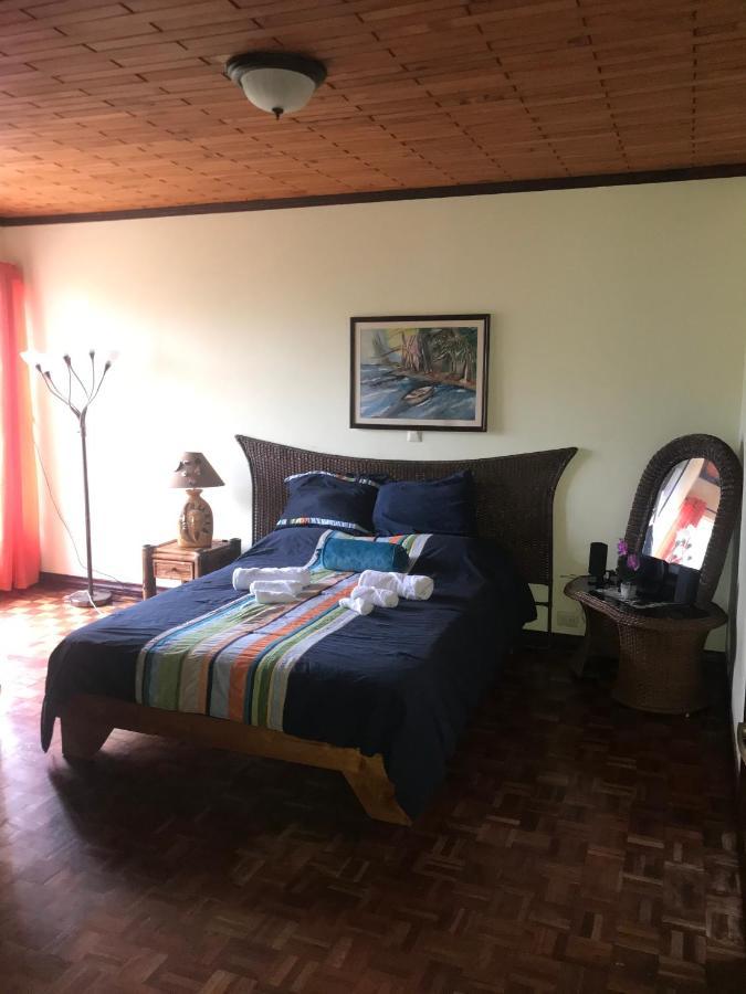 Vista Bella Rooms Escazú Eksteriør billede